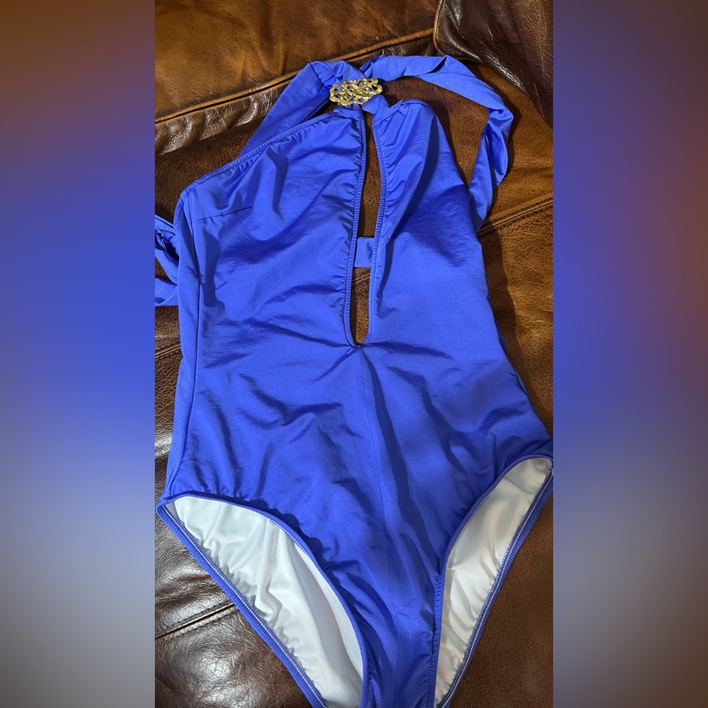 Gorgeous Trina Turk sexy one piece swimsuit. Great condition. Sz. Small